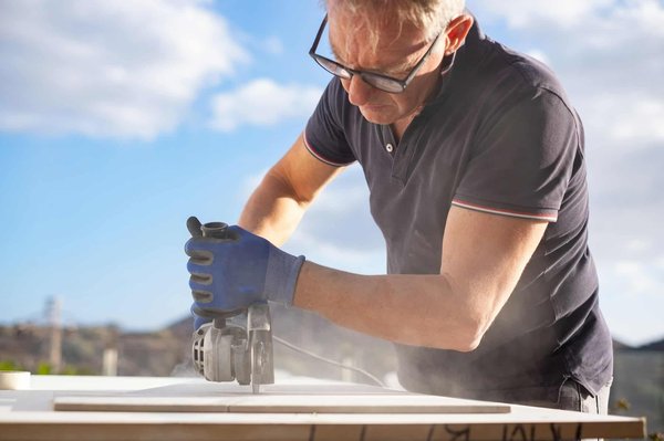 Découpe céramique sur mesure : comment cela se déroule ?