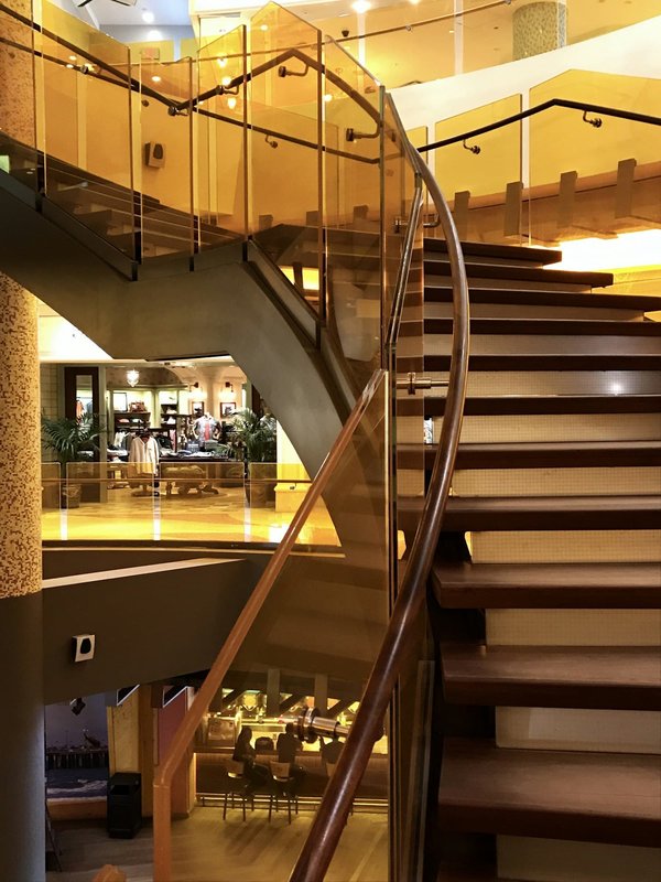 Innovation et sécurité : le rôle clé des fabricants de garde-corps